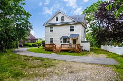 2097 Highland Ave, Fall River, MA 02720 photo 6