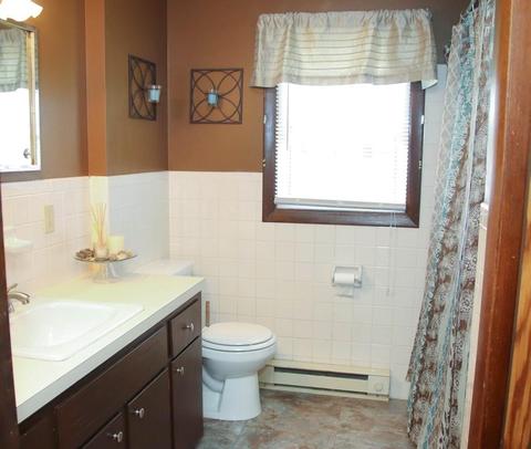 11 Frederick St, Chicopee, MA 01013 photo 10