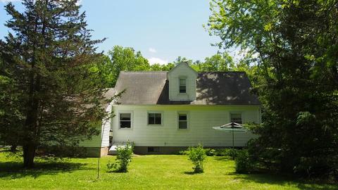81 E Hadley Rd, Amherst, MA 01002 photo 6