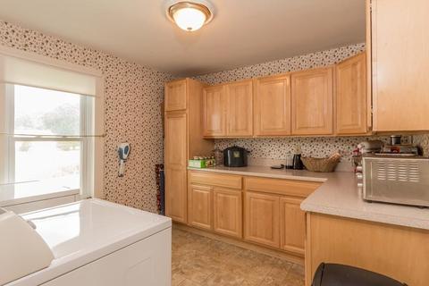 324 Tully Rd, Orange, MA 01364 photo 4