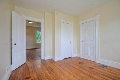 204 Eastern Ave, Springfield, MA 01109 photo 11