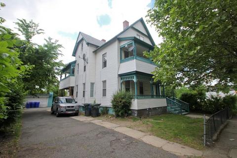 204 Eastern Ave, Springfield, MA 01109 photo 22