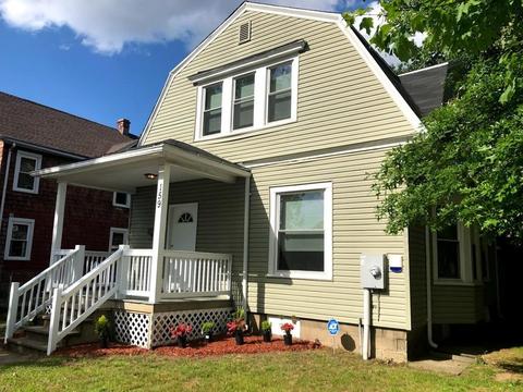 159 Maynard St, Springfield, MA 01109 photo 2