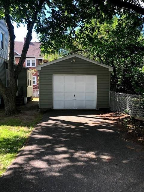 159 Maynard St, Springfield, MA 01109 photo 3