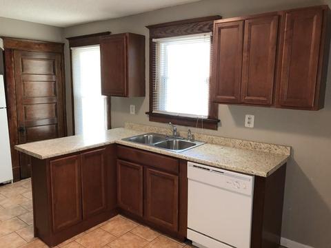 159 Maynard St, Springfield, MA 01109 photo 9