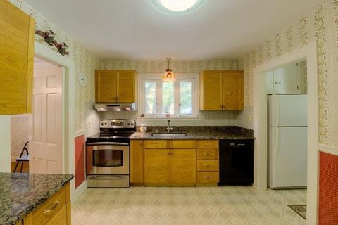 38 Beechmont St, Worcester, MA 01609 photo 24
