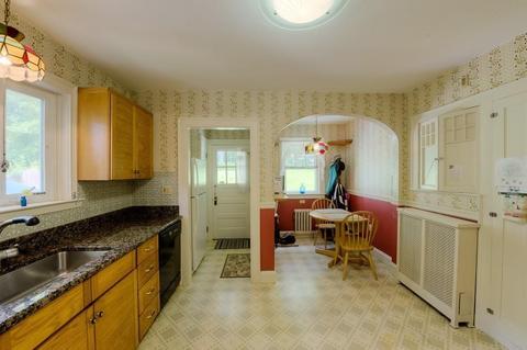 38 Beechmont St, Worcester, MA 01609 photo 23