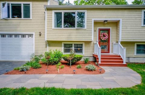 13 Division Ave, Wareham, MA 02571 photo 4