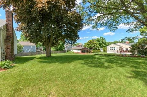 81 Angelo St, Worcester, MA 01604 photo 25
