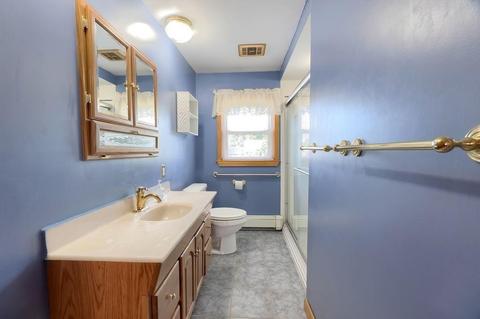 81 Angelo St, Worcester, MA 01604 photo 15