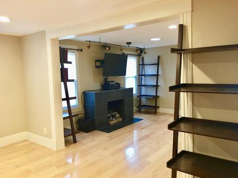 93 Burghardt St, Springfield, MA 01109 photo 14