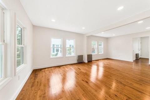 20 Powell Ave, Springfield, MA 01118 photo 10