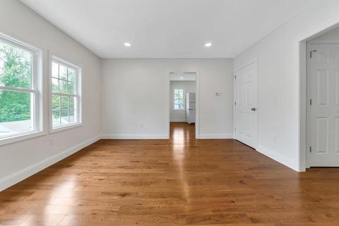 20 Powell Ave, Springfield, MA 01118 photo 22