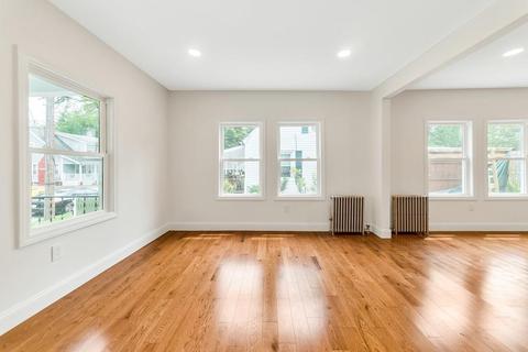 20 Powell Ave, Springfield, MA 01118 photo 12