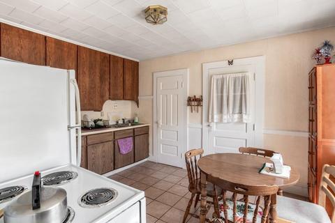 18 Burke St, Springfield, MA 01151 photo 26