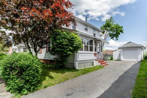 18 Burke St, Springfield, MA 01151 photo 2