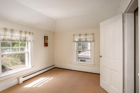 18 Burke St, Springfield, MA 01151 photo 18
