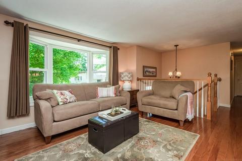 31 Balcom Rd, Pelham, NH 03076 photo 4