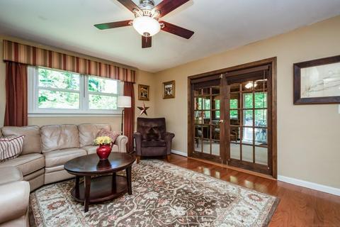 31 Balcom Rd, Pelham, NH 03076 photo 8