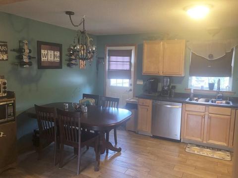 29 Pheasant Dr, Springfield, MA 01119 photo 5