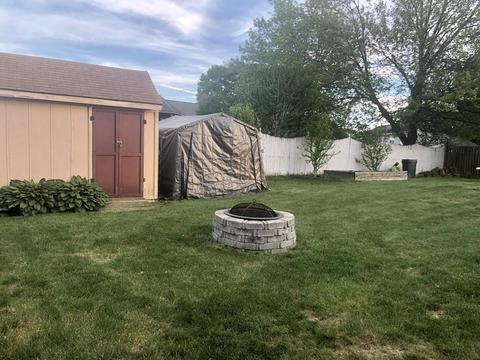 29 Pheasant Dr, Springfield, MA 01119 photo 3