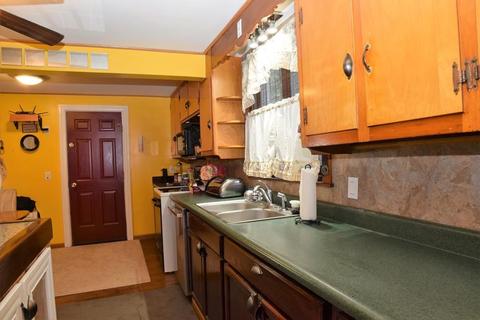 41 C St, Athol, MA 01331 photo 4
