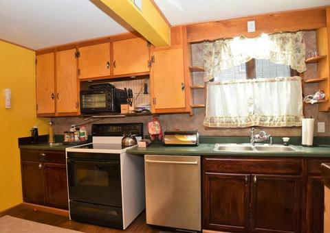 41 C St, Athol, MA 01331 photo 3