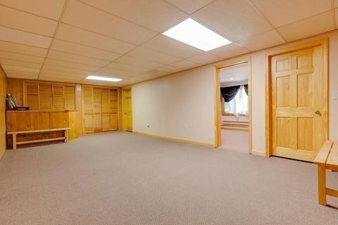 4 Wethersfield Dr, Andover, MA 01810 photo 23