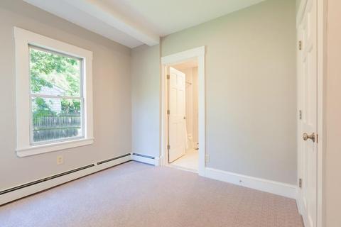 35 Sanderson Ave, Dedham, MA 02026 photo 13