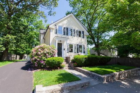 35 Sanderson Ave, Dedham, MA 02026 photo 1
