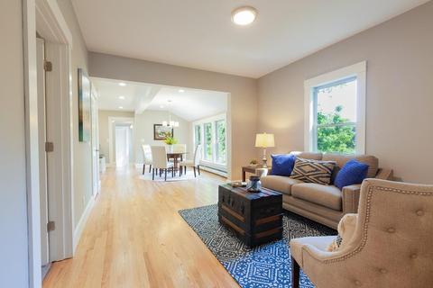 35 Sanderson Ave, Dedham, MA 02026 photo 7
