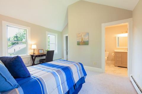 35 Sanderson Ave, Dedham, MA 02026 photo 22