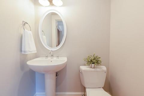 35 Sanderson Ave, Dedham, MA 02026 photo 15