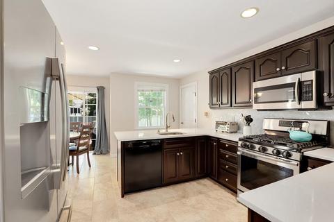 73 Powder Mill Rd, Maynard, MA 01754 photo 10
