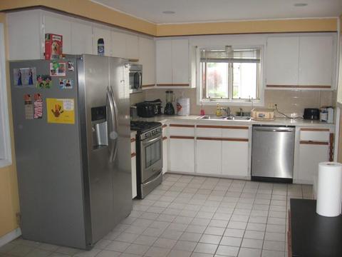 64 Bardsley St, Fall River, MA 02723 photo 4