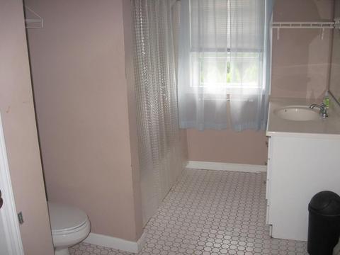 64 Bardsley St, Fall River, MA 02723 photo 5