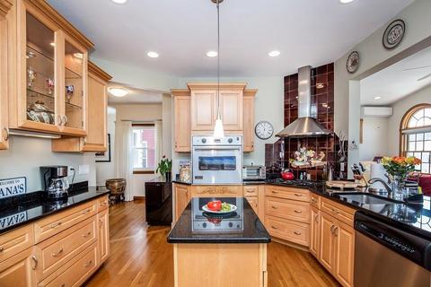 35 Winthrop St, Everett, MA 02149 photo 8