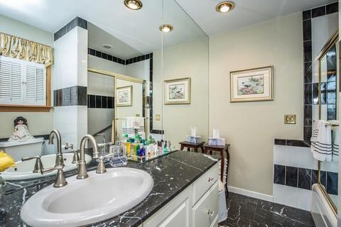 35 Winthrop St, Everett, MA 02149 photo 18
