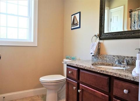 31 Plain St E, Berkley, MA 02779 photo 17
