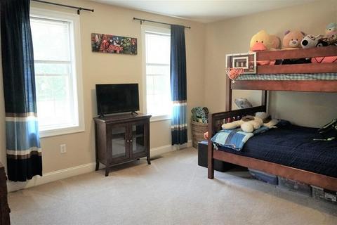 31 Plain St E, Berkley, MA 02779 photo 20