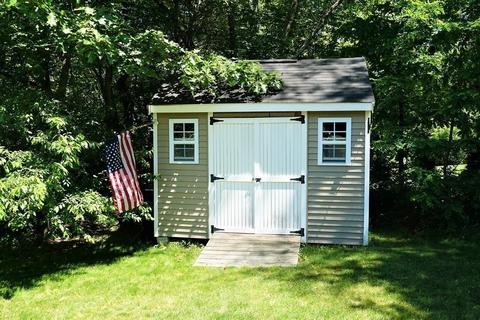 31 Plain St E, Berkley, MA 02779 photo 26