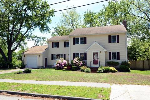 13 Bates St, Danvers, MA 01923 photo 1