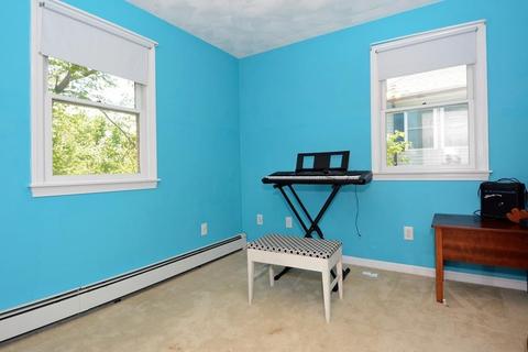 13 Bates St, Danvers, MA 01923 photo 19