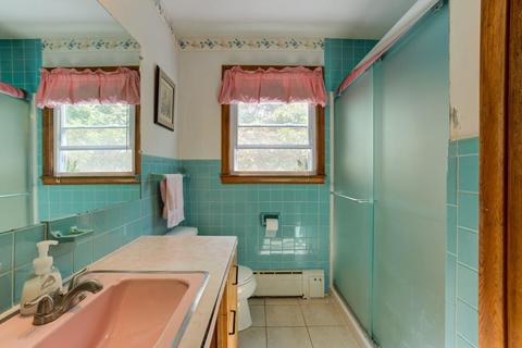 66 Woolworth St, Longmeadow, MA 01106 photo 16