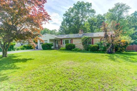 66 Woolworth St, Longmeadow, MA 01106 photo 2