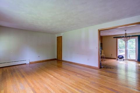 66 Woolworth St, Longmeadow, MA 01106 photo 11