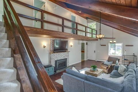 17 Deerfield Dr, Easthampton, MA 01027 photo 12