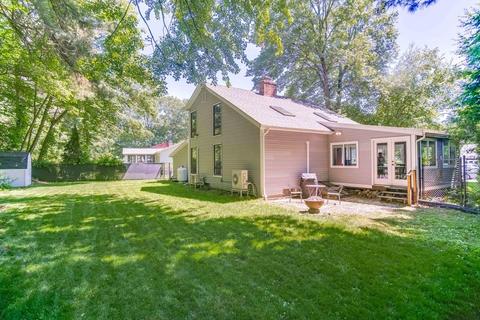17 Deerfield Dr, Easthampton, MA 01027 photo 5