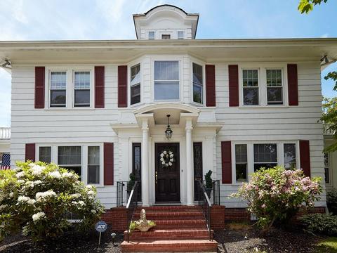 85 Albany St, Fall River, MA 02720 photo 4