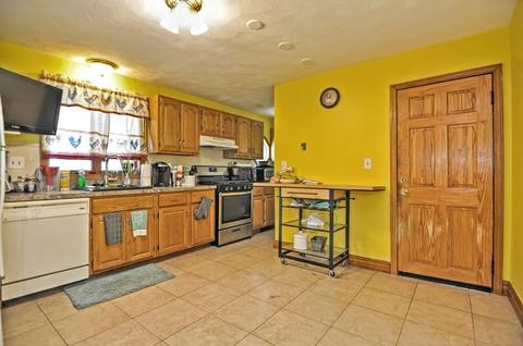 29 Belmont St, Everett, MA 02149 photo 7